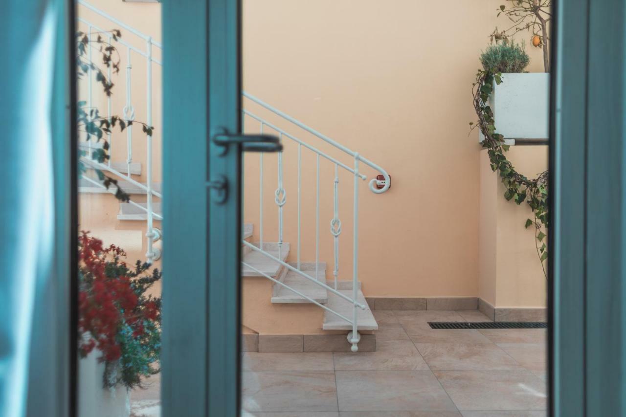 Hotel Fiore Di Maggio Villasimius Extérieur photo